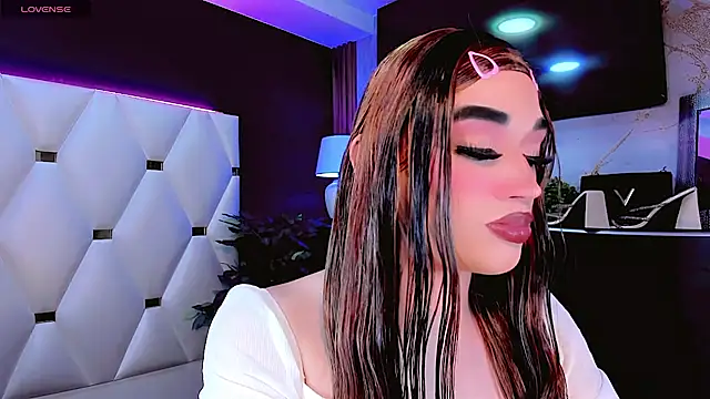 Snapshot of Camila_Vasquezz1 chatting on 16, 6, 2026 Camila Vasquezz1 online show from 16, 6, 2026