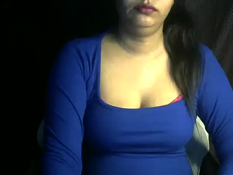 aaysha lov online show from 9, 5, 2026