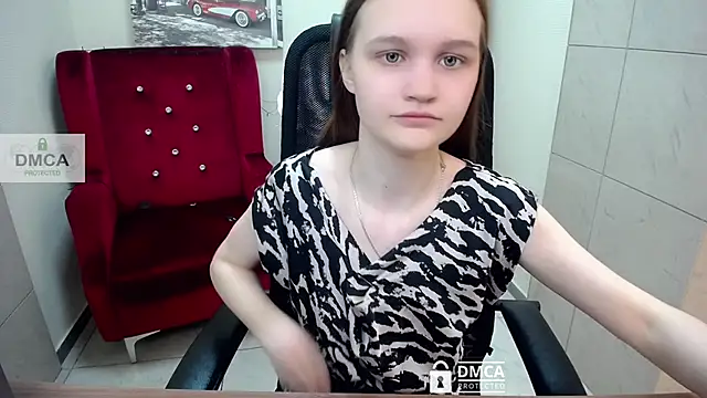  donnaSia  online show from 5, 5, 2026
