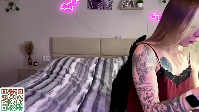 CandyRass online show from 9, 5, 2026