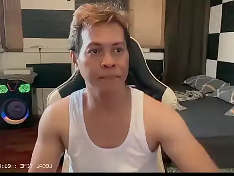 FuckMeeGUYS online show from 2, 7, 2026