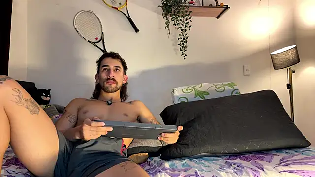 Aaron wheel online show from 6, 7, 2026