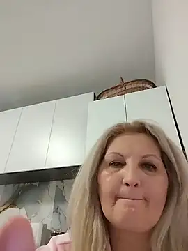 Divineblond online show from 20, 2, 2026