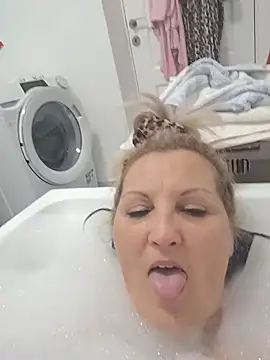 Divineblond online show from 14, 3, 2026