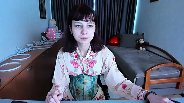 MiniLysii online show from 8, 5, 2026