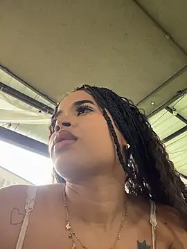 EmmaExoticaXXX online show from 9, 7, 2026