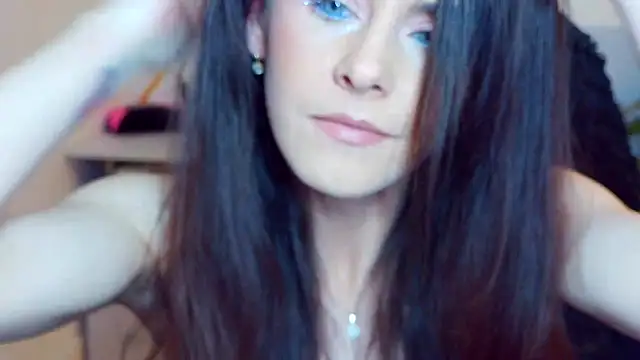 khalessi13 online show from 27, 4, 2026