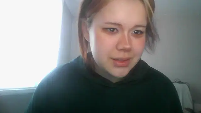 Amanda Mia  online show from 5, 6, 2026