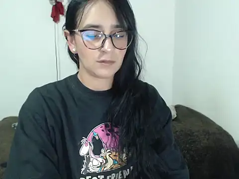 Snapshot of ASHLEYLOVE11 chatting on 11, 5, 2026 ASHLEYLOVE11 online show from 11, 5, 2026