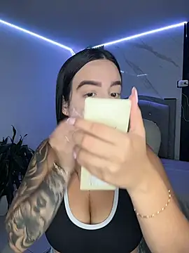 Lisa brown01 online show from 25, 4, 2026