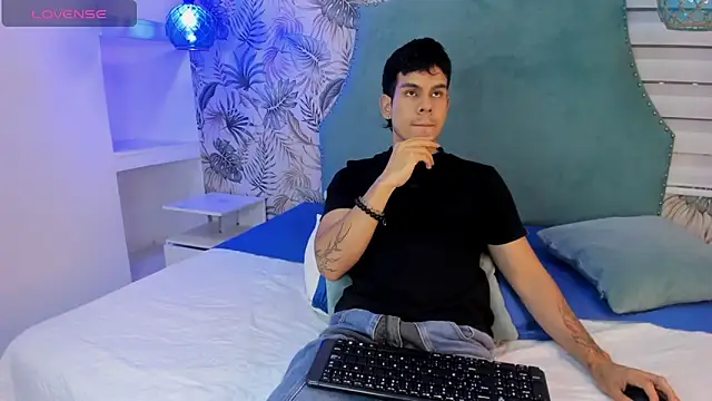 Derek Voss online show from 21, 5, 2026