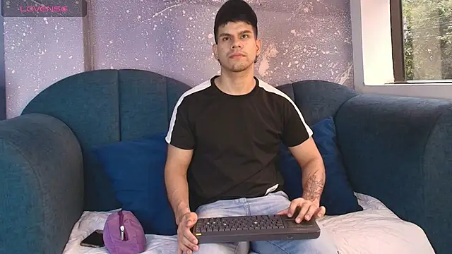 Derek Voss online show from 30, 6, 2026