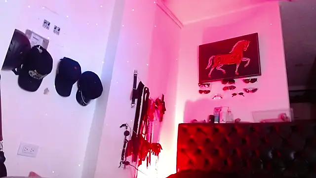 Snapshot of Carolina_Bluee chatting on 27, 4, 2026 Carolina Bluee online show from 27, 4, 2026