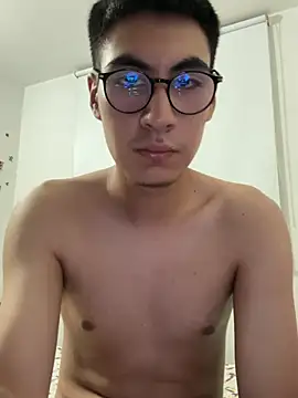 Aaron0305 online show from 6, 7, 2026