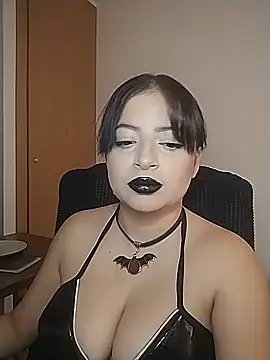 Noire Mistress online show from 7, 7, 2026