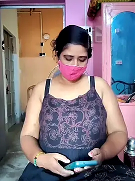 Snapshot of Rulali_44 chatting on 26, 7, 2026 Rulali 44 online show from 26, 7, 2026