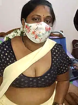 Snapshot of telugu_Geetha40 chatting on 6, 8, 2026 telugu Geetha40 online show from 6, 8, 2026
