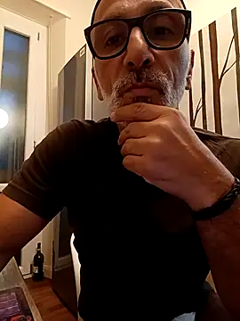 circusmale online show from 28, 4, 2026