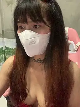 Snapshot of Lilyy18 chatting on 1, 6, 2026 Lilyy18 online show from 1, 6, 2026