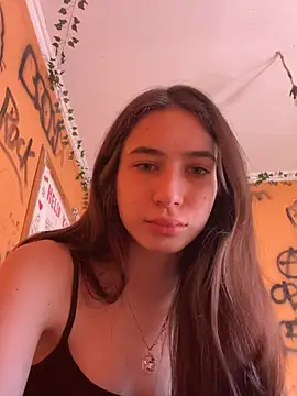 Laurie Corny online show from 28, 4, 2026