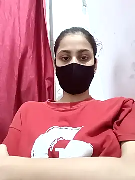saniyamirza000777 online show from 27, 4, 2026