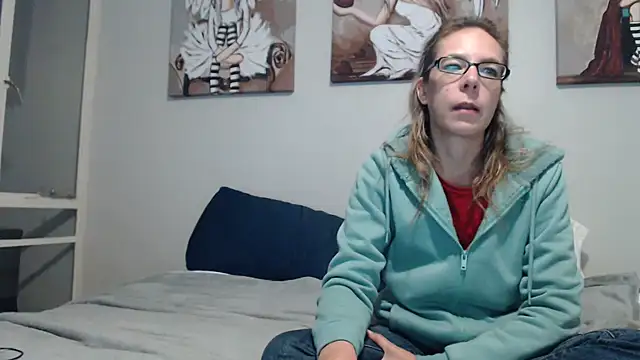 blondiesin50 online show from 12, 6, 2026