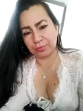 HelenNovoa online show from 3, 6, 2026