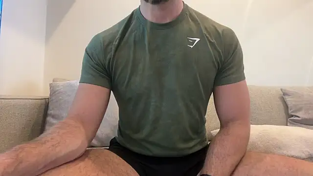 Snapshot of gymshrk chatting on 21, 5, 2026 gymshrk online show from 21, 5, 2026