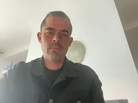 Riccardo86xx online show from 17, 5, 2026