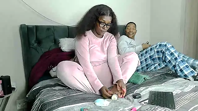 Snapshot of Matic_and_LaToyah chatting on 3, 7, 2026 Matic and LaToyah online show from 3, 7, 2026