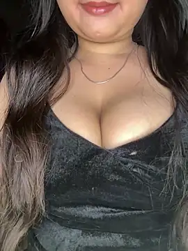 Naughty pooja44 online show from 15, 5, 2026