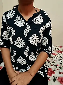 Snapshot of ananya_rawat chatting on 18, 5, 2026 ananya rawat online show from 18, 5, 2026