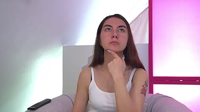 AlisaAlarie online show from 28, 5, 2026