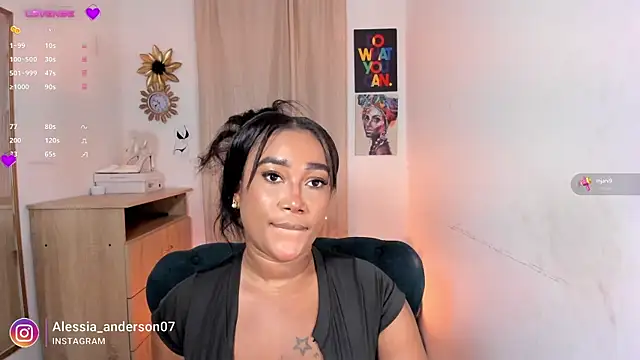 Snapshot of alessia_anderson chatting on 5, 3, 2025 alessia anderson online show from 5, 3, 2025