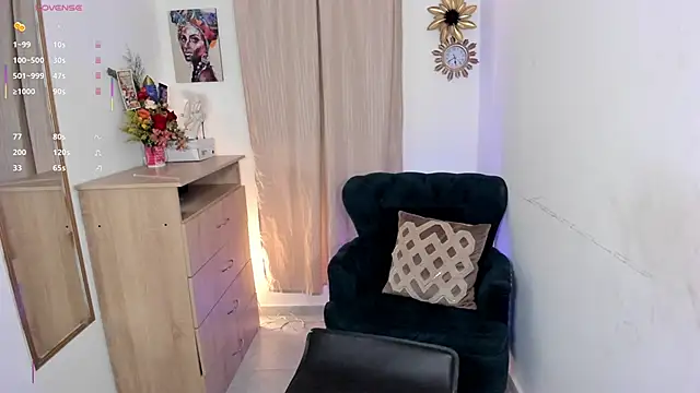 Snapshot of alessia_anderson chatting on 12, 3, 2025 alessia anderson online show from 12, 3, 2025