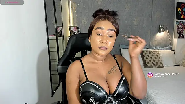 Snapshot of alessia_anderson chatting on 12, 9, 2025 alessia anderson online show from 12, 9, 2025