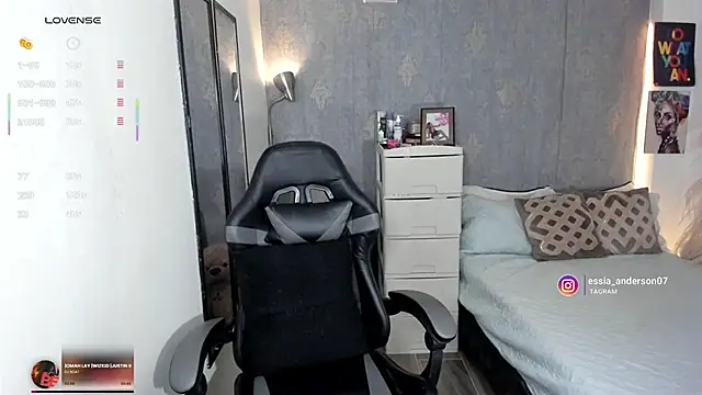 Snapshot of alessia_anderson chatting on 24, 9, 2025 alessia anderson online show from 24, 9, 2025