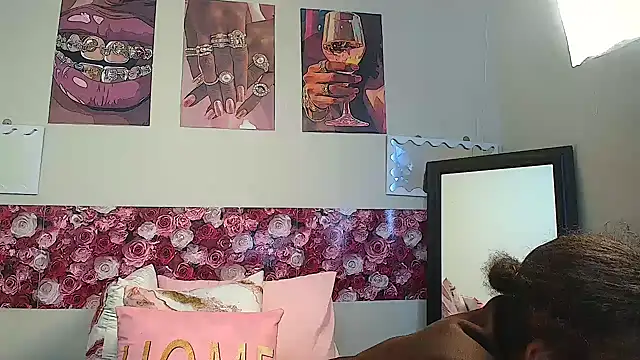 EnchantingLisa online show from 17, 6, 2026