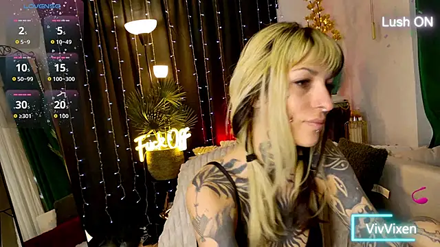 Snapshot of VivVixen chatting on 5, 5, 2026 VivVixen online show from 5, 5, 2026