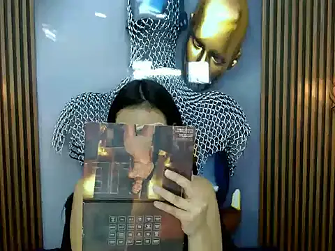 RoxxySweet01 online show from 8, 5, 2026