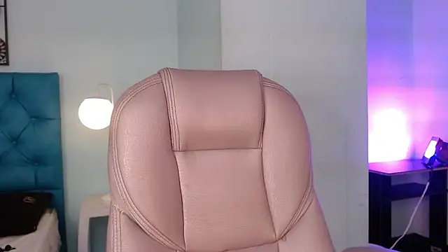 Snapshot of Lilyred_ chatting on 30, 6, 2026 Lilyred online show from 30, 6, 2026