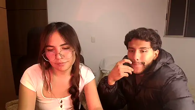 abbyyandmaxx online show from 19, 7, 2026
