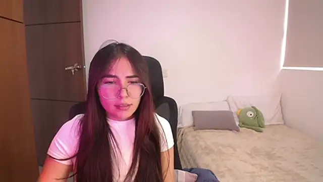 abbyyandmaxx online show from 30, 7, 2026