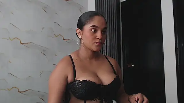 Liaa cams online show from 11, 6, 2026