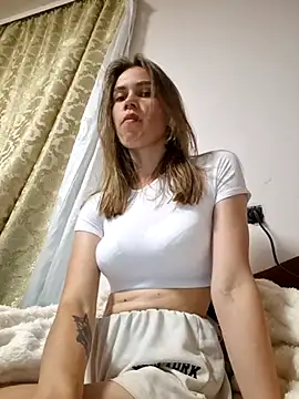 Snapshot of Lisahoppii chatting on 21, 5, 2026 Lisahoppii online show from 21, 5, 2026