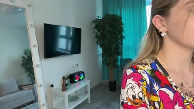 Victoria Jess online show from 25, 5, 2026