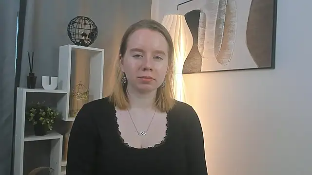 Snapshot of JeniceEl chatting on 30, 4, 2026 JeniceEl online show from 30, 4, 2026