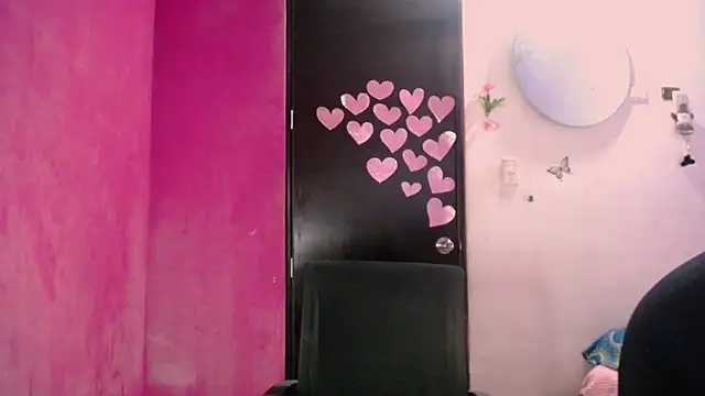 Kiara tits online show from 30, 4, 2026