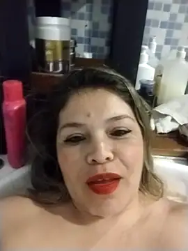 nefertamy online show from 4, 5, 2026