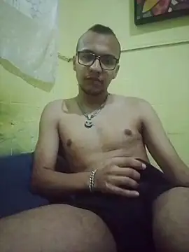 Snapshot of Marciosafado25 chatting on 3, 5, 2026 Marciosafado25 online show from 3, 5, 2026